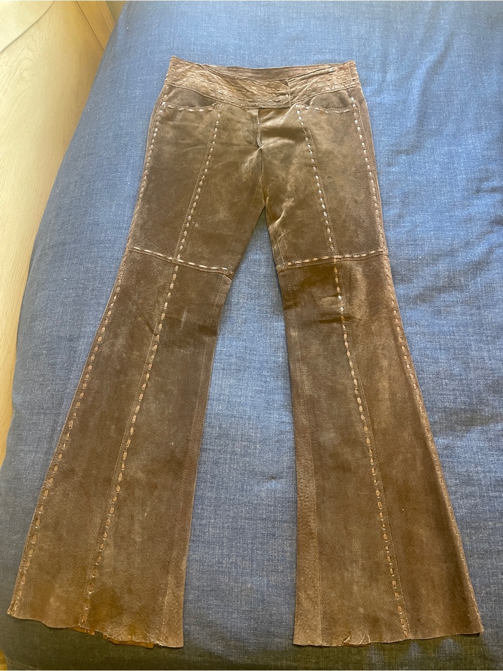 Bebe Vintage Suede Flared Stitch-Detail